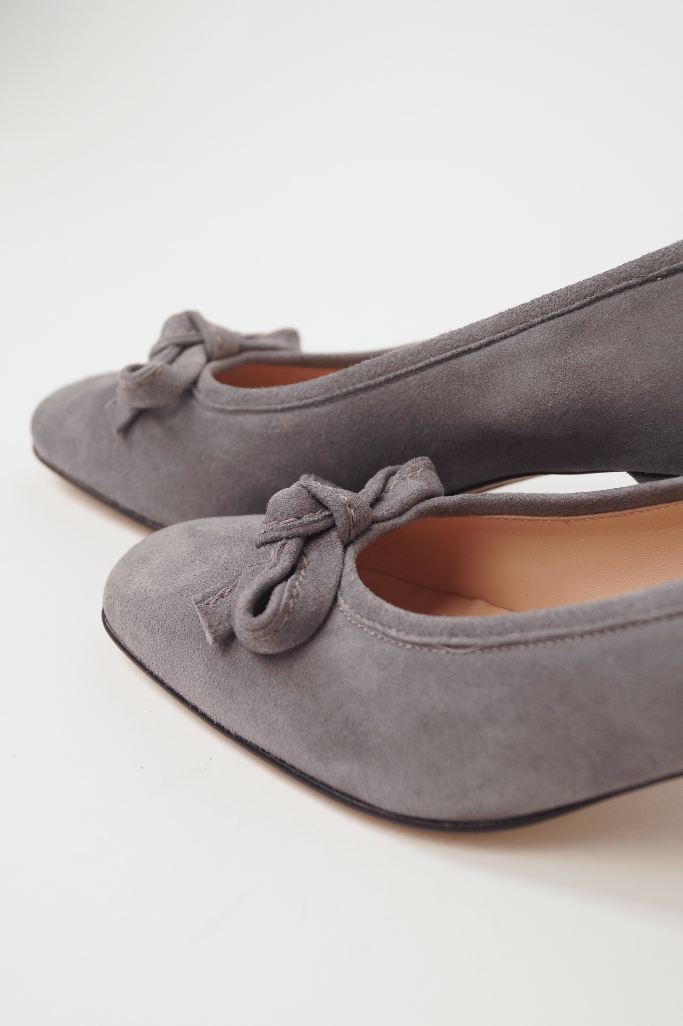 Velourspumps by Quehenberger