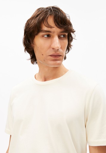 JAAMES T-SHIRT