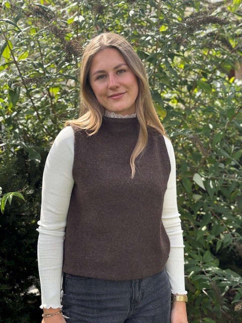 Pullunder Karla von Stapf