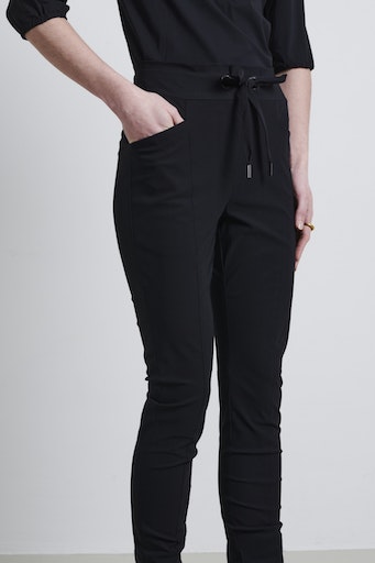 Hose Idris von Jane Lushka