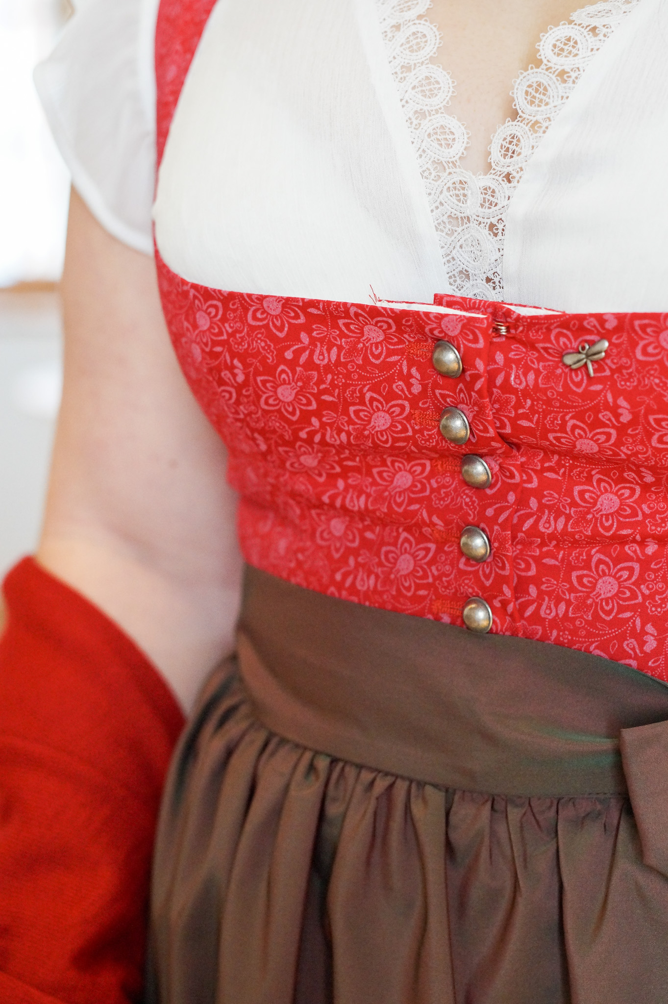 Dirndlbluse Isa von Wenger 