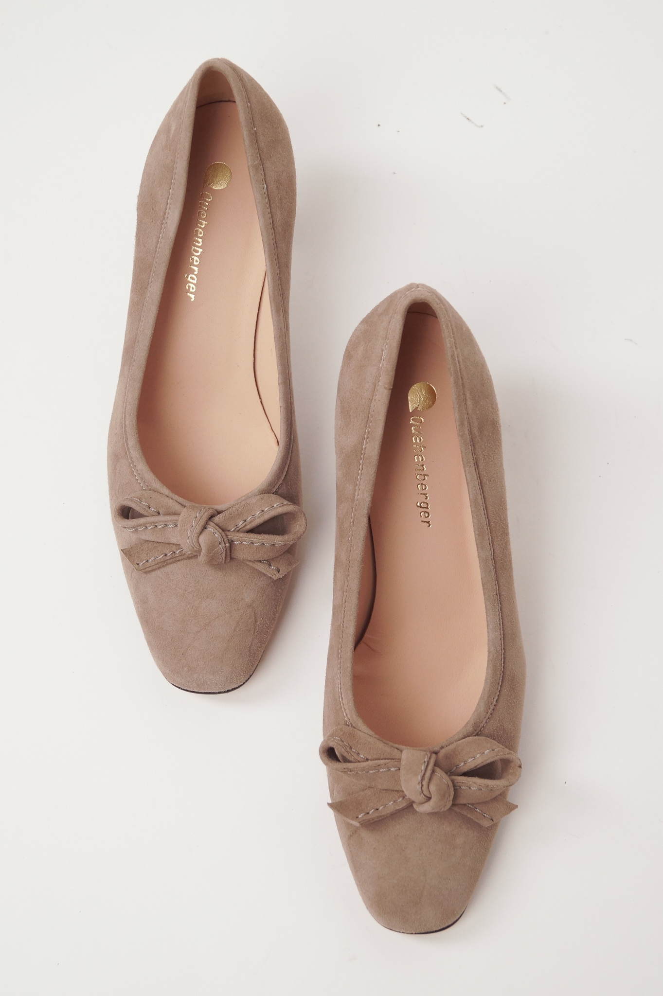 Velourspumps by Quehenberger